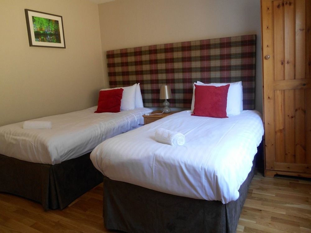 The Ballinluig Inn Pitlochry Zewnętrze zdjęcie