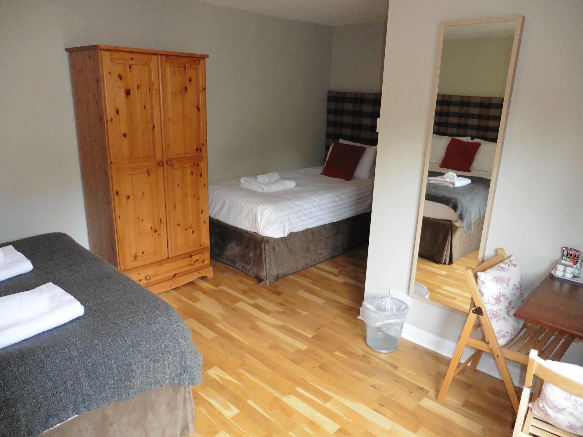 The Ballinluig Inn Pitlochry Zewnętrze zdjęcie